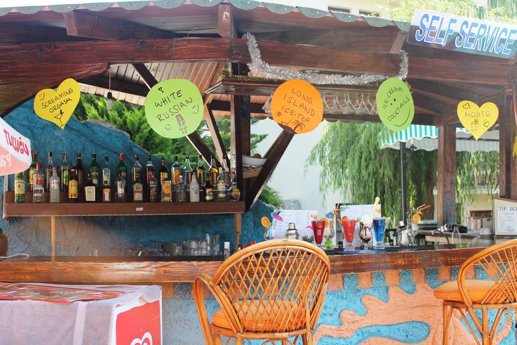 Mavibelce Hotel Ölüdeniz Esterno foto