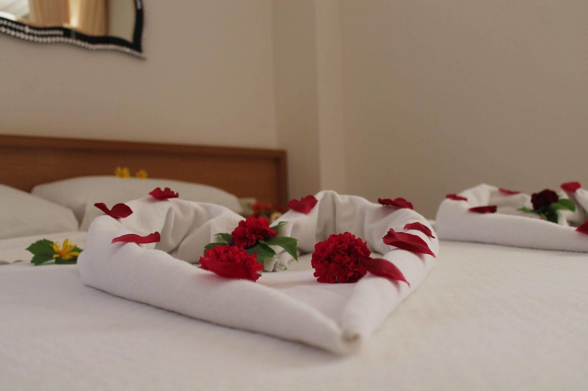 Mavibelce Hotel Ölüdeniz Esterno foto