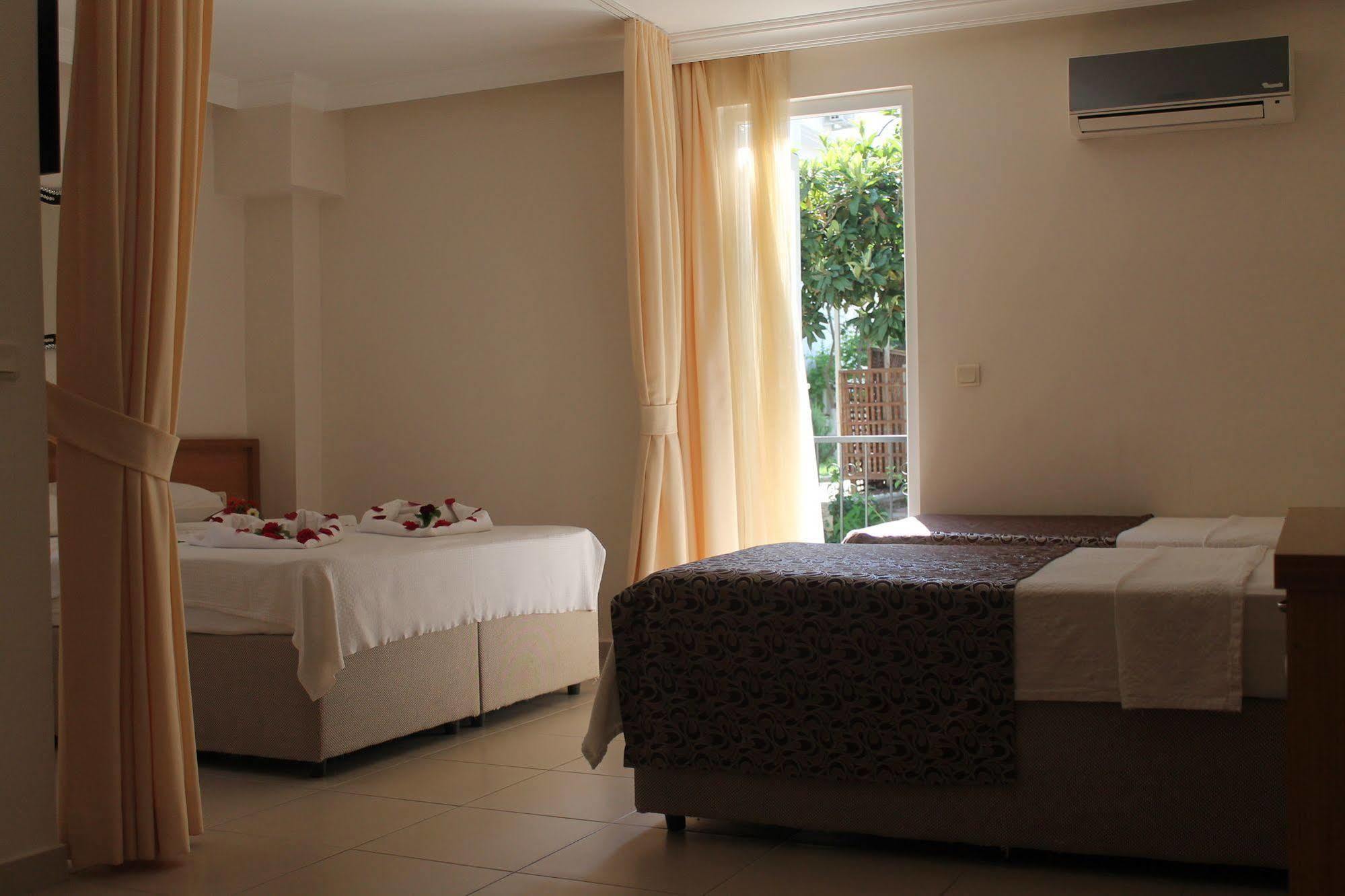 Mavibelce Hotel Ölüdeniz Esterno foto